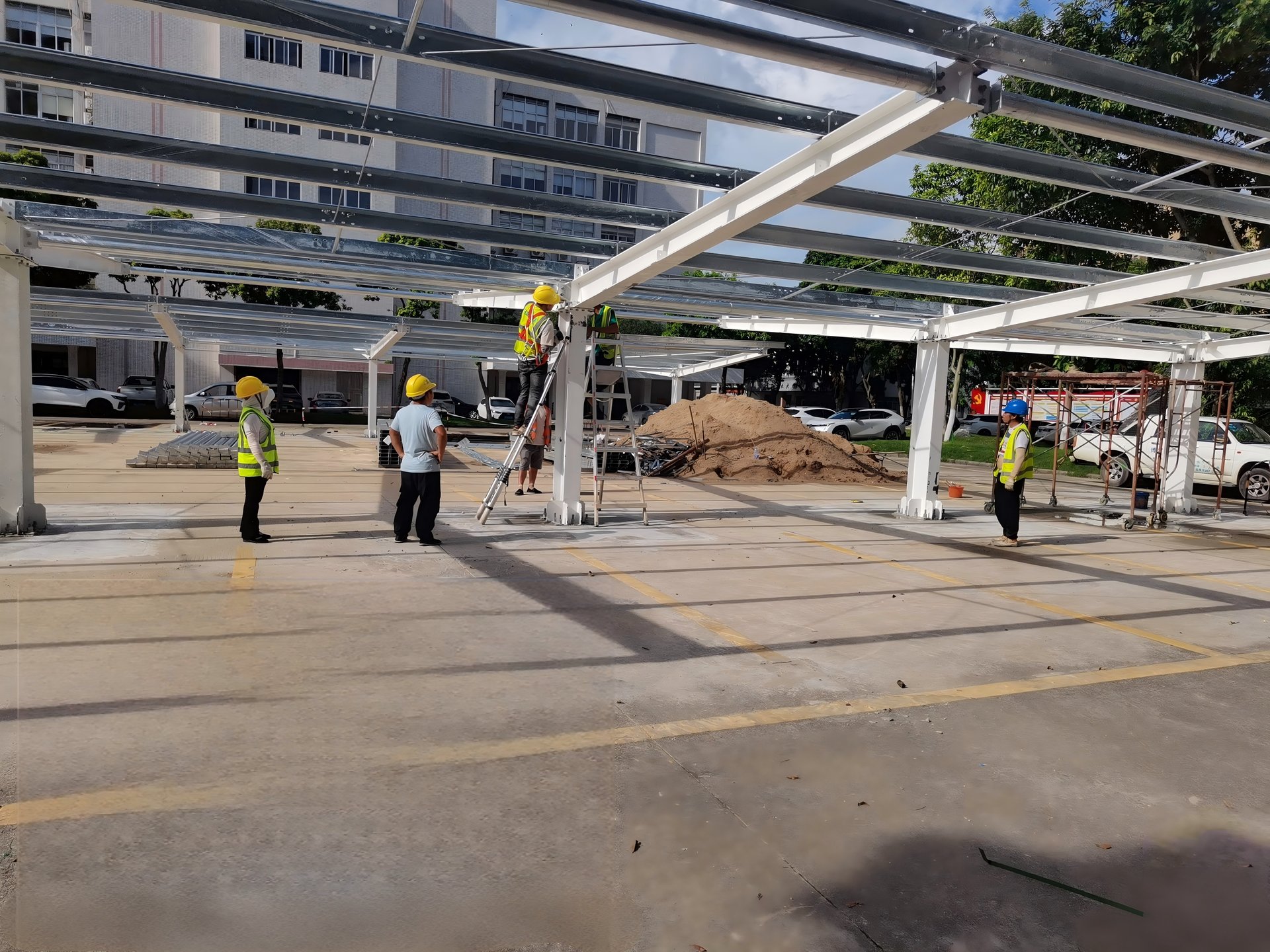 Steel-structure installation